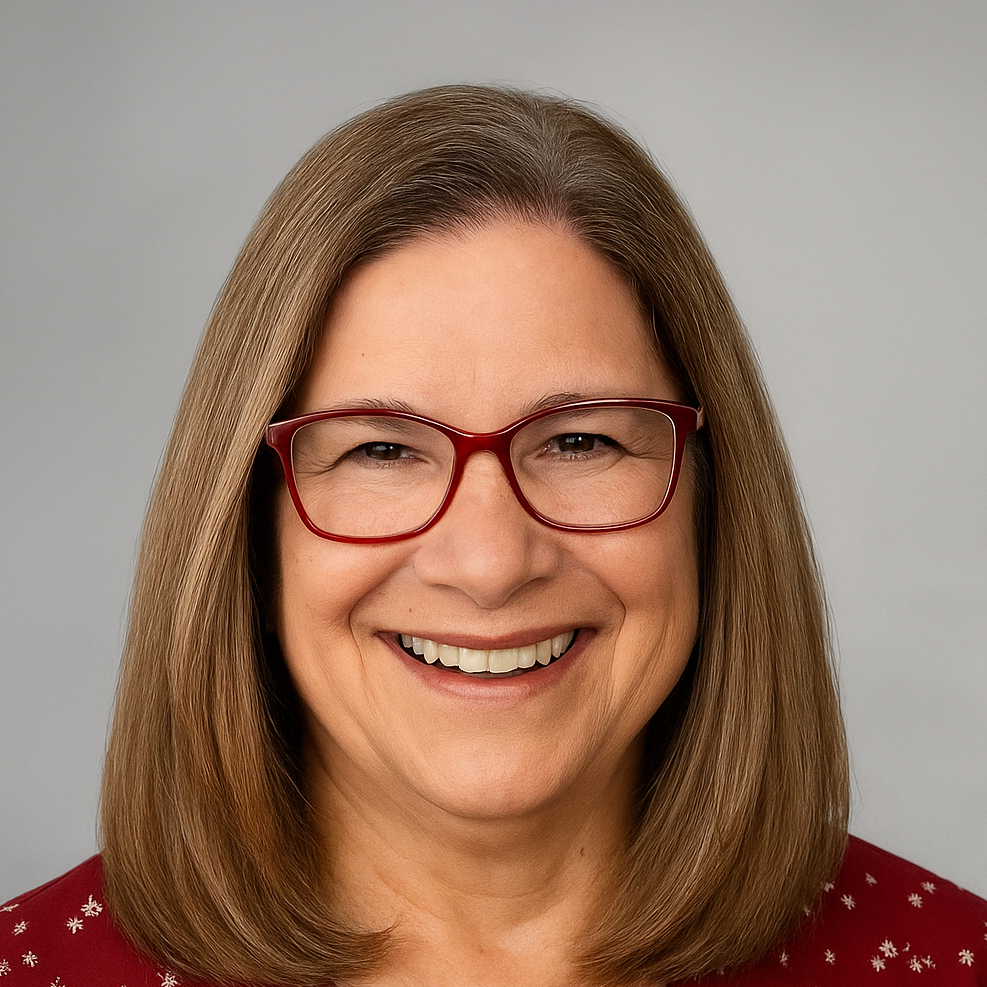 Anne Saita, Senior Project Manager